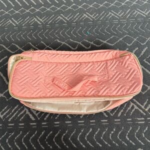 Travel hair product case